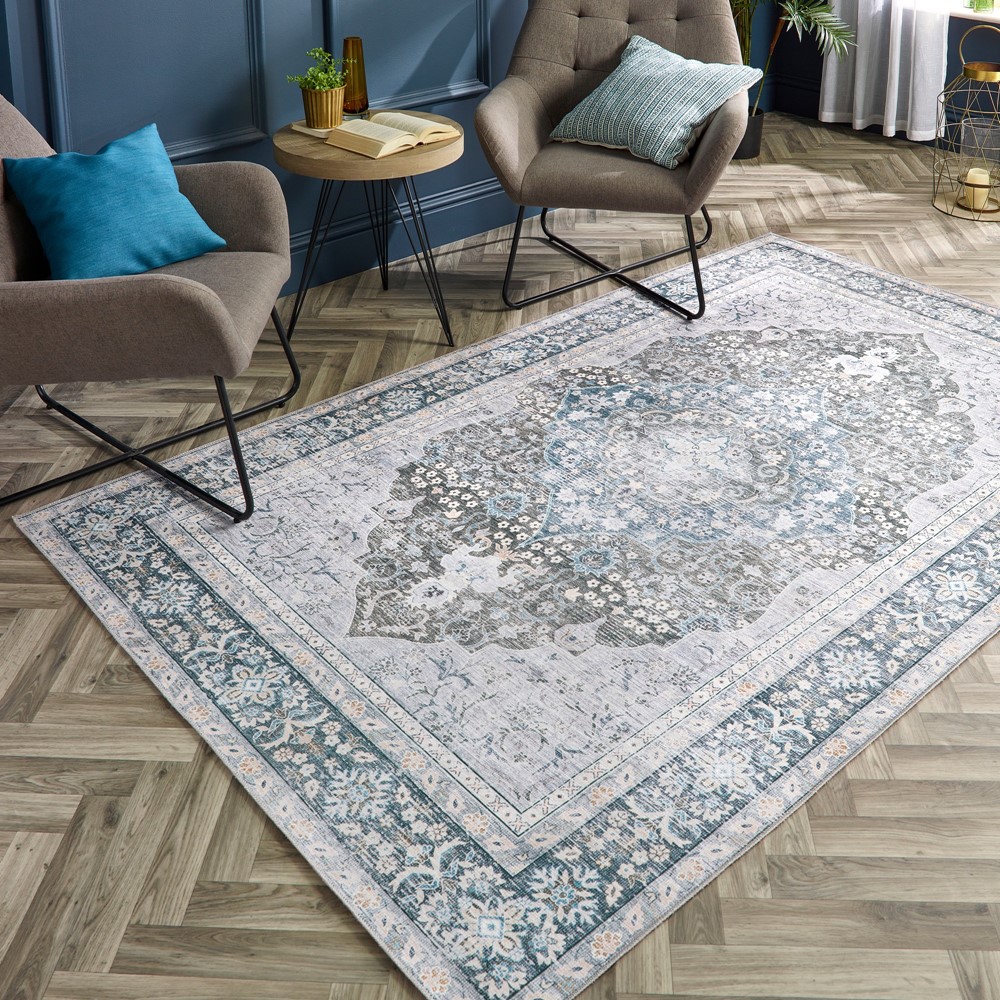 Origins Washable Oakham Traditional Medallion Rug in Multi